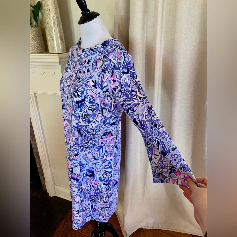 Lilly Pulitzer eye catching